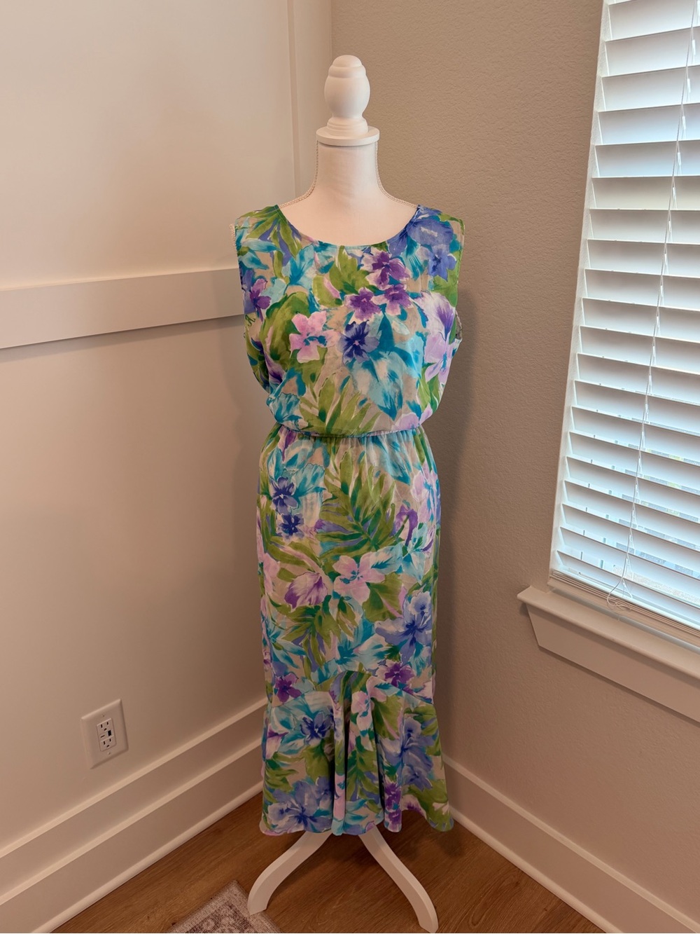 Vintage TanJay Tropical Floral Midi two piece set (top and skirt) | Size 14